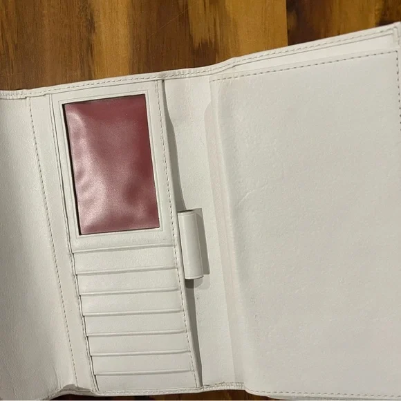 New Dooney & Bourke Signature Navy and White Wallet and checkbook case - Picture 4 of 8